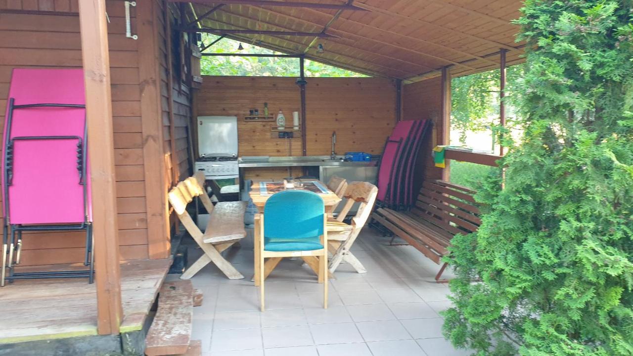 Domki Domek Na Jeziorem Wilczynskim Budzislawskim , Las, Osobno Ogrodzony 2-6 Osob- Klimatyzacja, Ogrzewanie, 62-550 Zygmuntowo Gm Wilczyn Kültér fotó