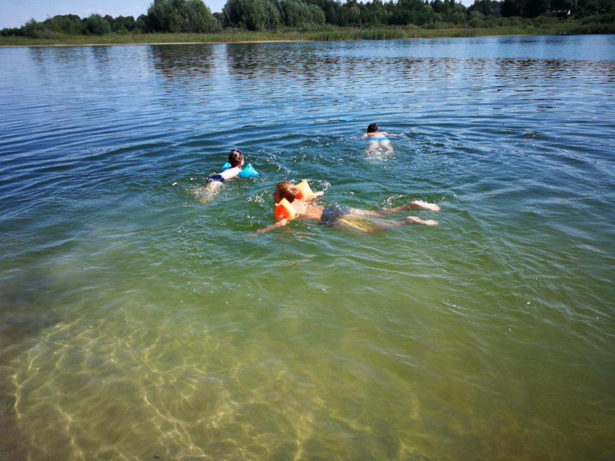 Domki Domek Na Jeziorem Wilczynskim Budzislawskim , Las, Osobno Ogrodzony 2-6 Osob- Klimatyzacja, Ogrzewanie, 62-550 Zygmuntowo Gm Wilczyn Kültér fotó