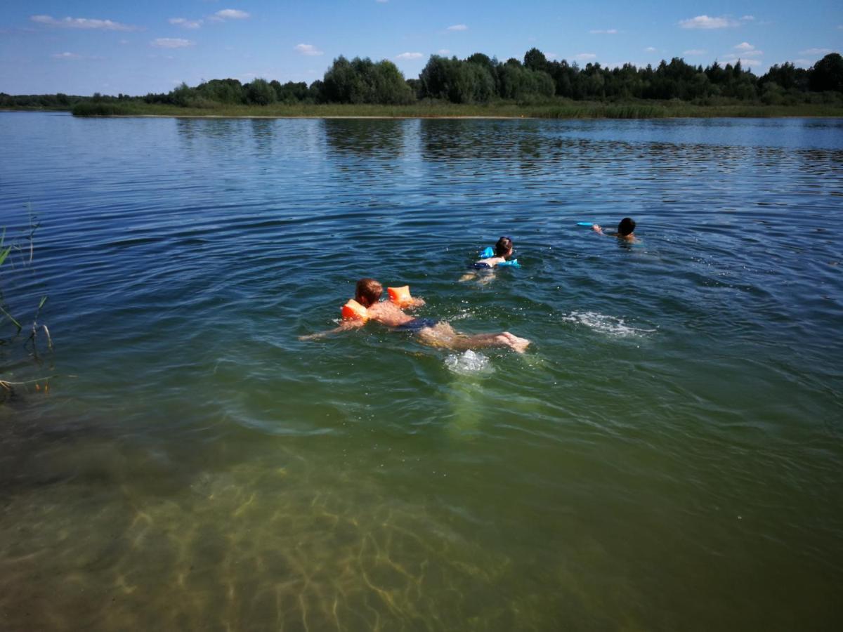 Domki Domek Na Jeziorem Wilczynskim Budzislawskim , Las, Osobno Ogrodzony 2-6 Osob- Klimatyzacja, Ogrzewanie, 62-550 Zygmuntowo Gm Wilczyn Kültér fotó
